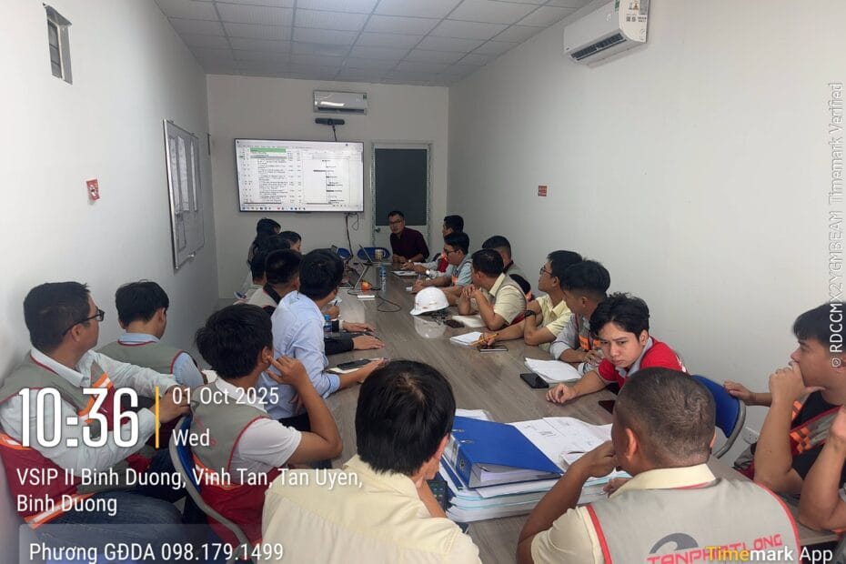 Họp Giao Ban Công Trường Nơi Một Tuần Thi Công Được Định Đoạt